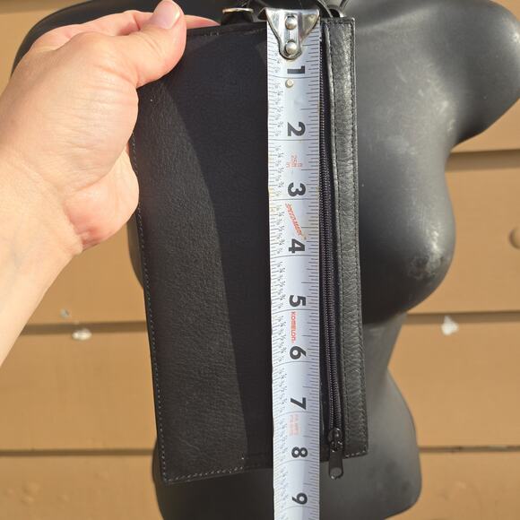 Fossil Genuine Leather Black Anti Theft Neck Travel Wallet Passport Holder - Picture 11 of 11